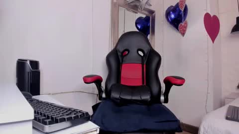 angel hardy online show from February 25, 12:16 pm