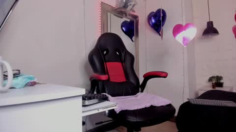 angel hardy online show from March 6, 12:19 pm