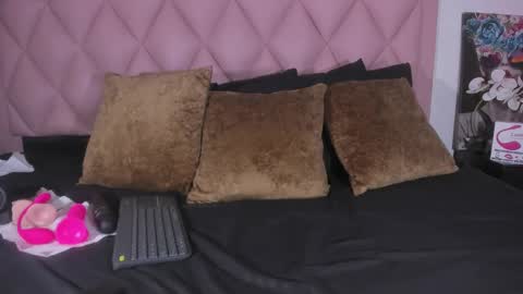 Angel  online show from January 9, 6:38 am