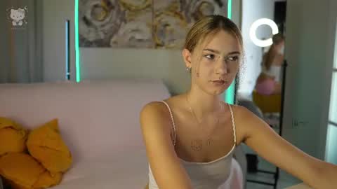 angel_linka online show from June 24, 3:11 pm