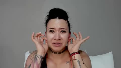 Angel online show from November 26, 1:06 am