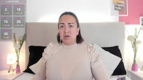 angel_velvet_ online show from March 27, 9:26 pm