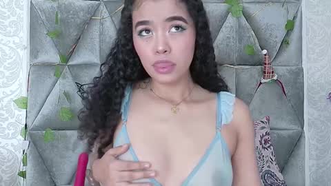 Angela online show from March 1, 12:45 pm