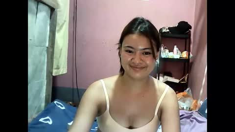 angela_rose12345 online show from April 27, 6:10 am