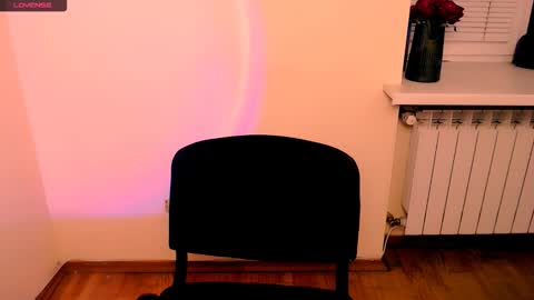 Alice online show from October 8, 12:42 pm