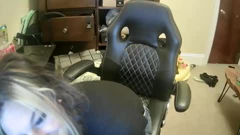 angelbaby999x online show from June 3, 10:15 pm
