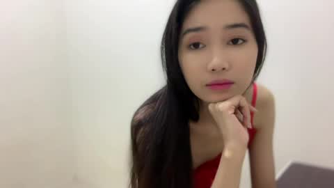 angelic_slutt online show from June 17, 11:22 am