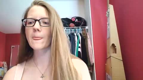 AngelicAngel online show from July 3, 8:37 pm