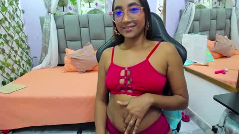 Snapshot of angelinamurphy chatting on January 7, 1:59 am AngelinaMurphy online show from January 7, 1:59 am