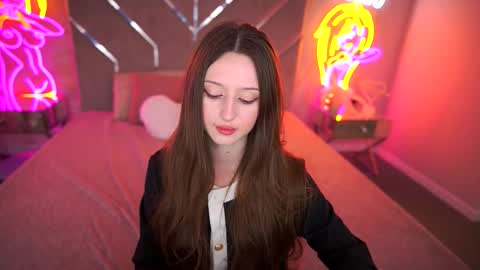 Snapshot of angellblush chatting on September 22, 1:31 pm AngelBlush online show from September 22, 1:31 pm