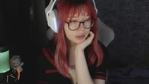 Anora online show from December 17, 8:46 pm