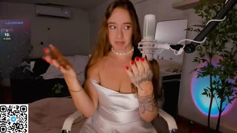 Snapshot of angelpaull chatting on September 24, 9:25 pm Angel online show from September 24, 9:25 pm