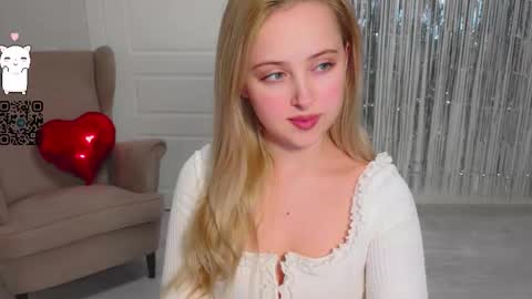  Im Chloe  i do FLASH BOOBS for new fan club online show from February 22, 11:49 pm