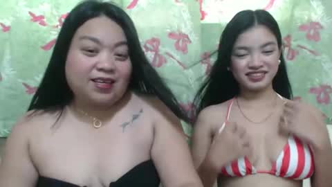 angelxmills online show from February 16, 6:24 am