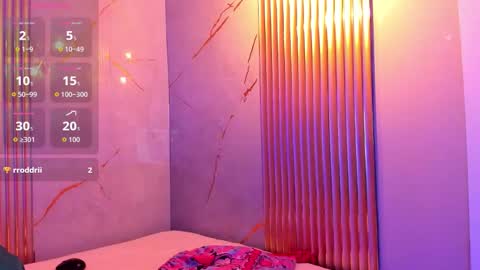 Angie online show from November 27, 12:30 pm