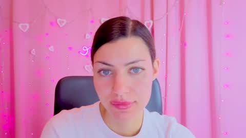 Anni online show from March 9, 4:43 pm