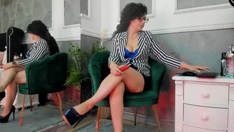 Snapshot of anissia_teaser chatting on February 3, 5:18 am anissia teaser online show from February 3, 5:18 am