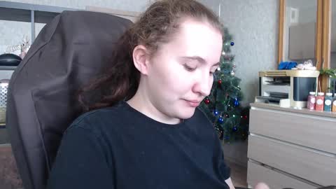 Snapshot of ankey_rayah chatting on January 29, 7:36 am Nameless online show from January 29, 7:36 am