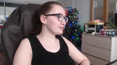 Snapshot of ankey_rayah chatting on January 21, 5:49 am Nameless online show from January 21, 5:49 am