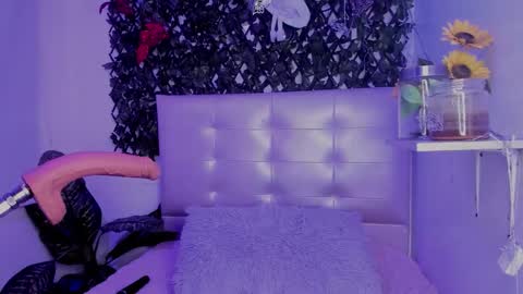 ANNA online show from December 18, 5:07 pm