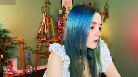 Violett online show from January 20, 4:55 pm