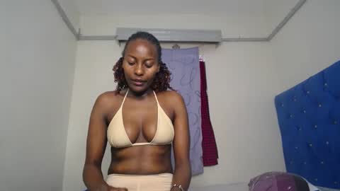 Snapshot of anna_kinky1 chatting on October 8, 11:14 am anna kinky1 online show from October 8, 11:14 am