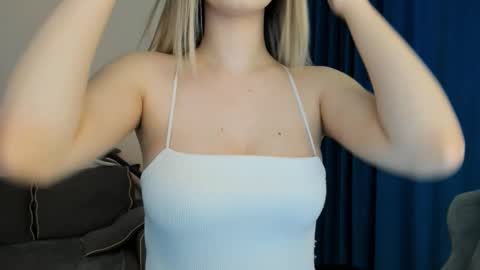 anna miuu online show from February 10, 4:26 am