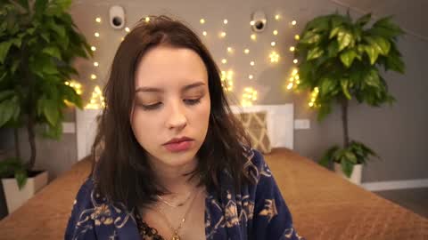 Anna online show from January 10, 9:53 pm