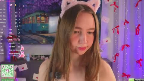 Holly Molly Im Polly online show from April 10, 7:42 pm