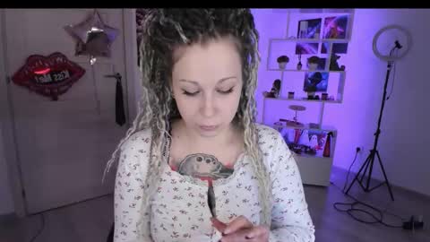 Anna online show from October 22, 2:27 am