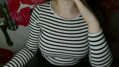 Bella online show from December 1, 6:10 pm