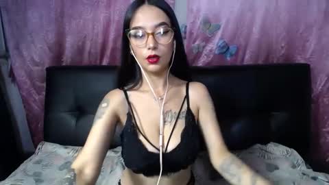 Snapshot of anne_jm chatting on February 26, 11:48 pm Anne online show from February 26, 11:48 pm