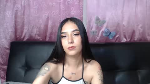 Snapshot of anne_jm chatting on December 3, 1:50 am Anne online show from December 3, 1:50 am