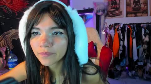 anneharpeer online show from April 3, 1:36 am