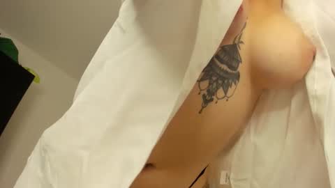 Annia Acosta online show from December 14, 1:55 am