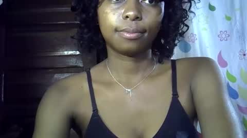 Annie online show from May 10, 6:32 pm