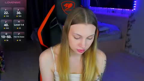 Annie online show from June 14, 7:47 pm