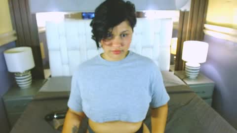 Annie  online show from April 10, 6:03 pm