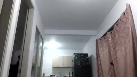 Snapshot of annie_hanss chatting on October 7, 1:43 am Ann online show from October 7, 1:43 am