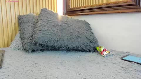 Annie online show from February 15, 12:35 am