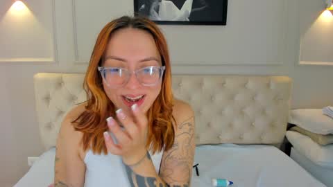 Annie online show from January 5, 1:26 pm