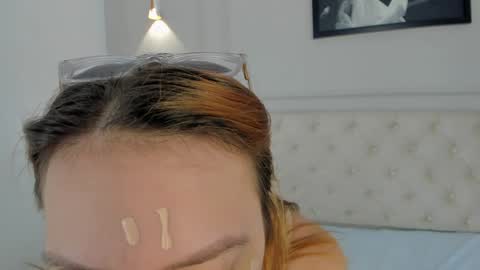 Annie online show from January 26, 4:51 pm