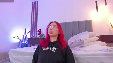 Annie online show from November 21, 11:56 am