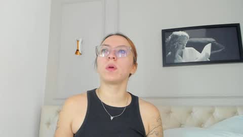 Annie online show from February 2, 1:30 pm