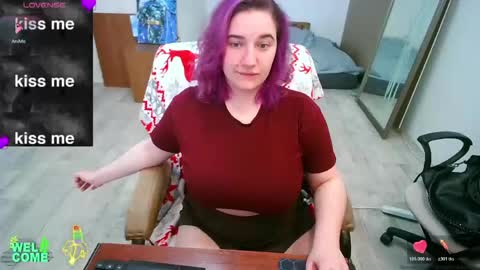 AnnitaMilliter online show from April 15, 1:44 pm