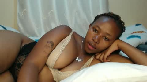 anntekla online show from April 10, 9:37 am