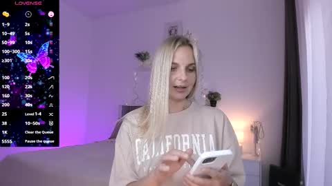 Anny online show from November 27, 1:25 pm