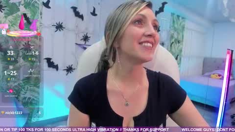 Anny online show from November 4, 12:43 pm