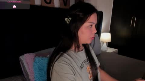 anny  online show from February 24, 1:21 pm