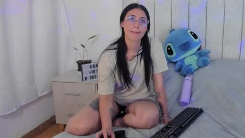 Anny online show from December 16, 11:43 pm